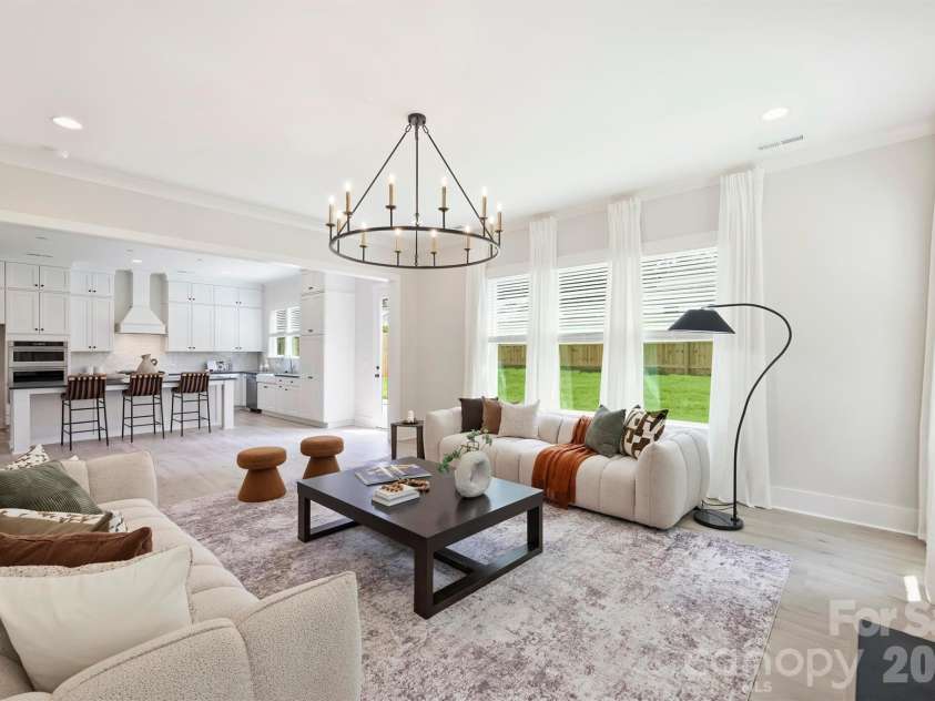 131 Gregg Street, Charlotte, NC 28208.  MLS# CAR4412148, YatesRealty ID 42308. 