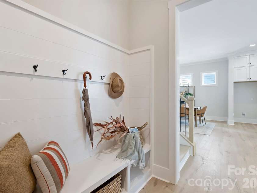 131 Gregg Street, Charlotte, NC 28208.  MLS# CAR4412148, YatesRealty ID 42308. 