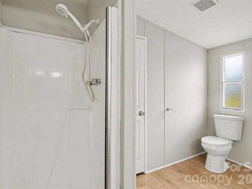2721 New Salem Road, Monroe, NC 28110.  MLS# CAR4412833, YatesRealty ID 42309. 