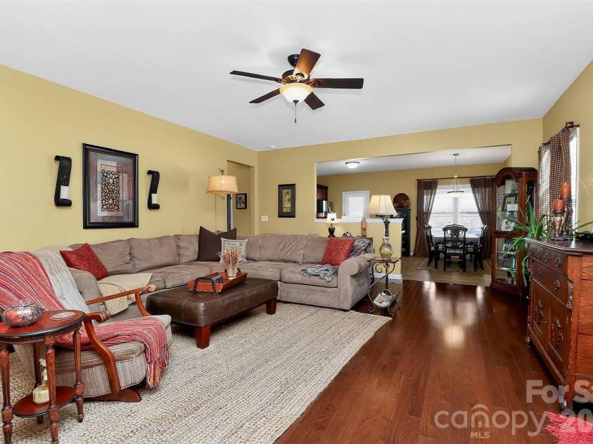 3217 Thorpe Lane, Clover, SC 29710.  MLS# CAR4352311, YatesRealty ID 4231. 