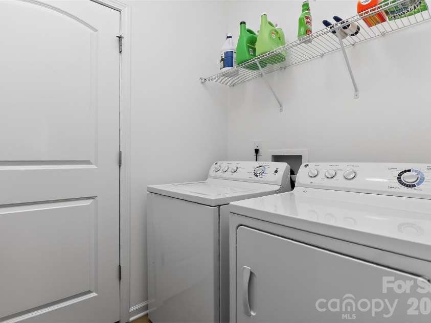3217 Thorpe Lane, Clover, SC 29710.  MLS# CAR4352311, YatesRealty ID 4231. 
