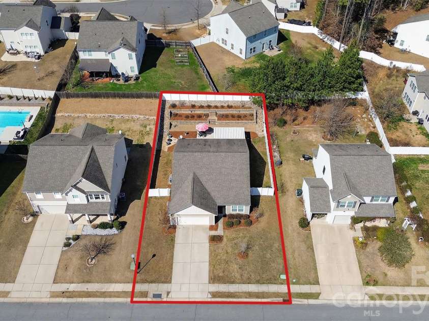 3217 Thorpe Lane, Clover, SC 29710.  MLS# CAR4352311, YatesRealty ID 4231. 