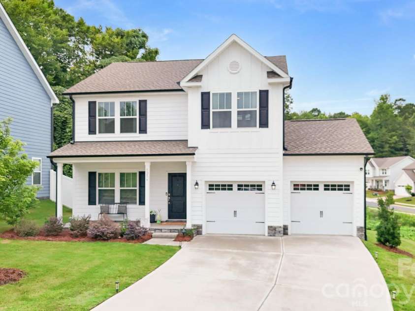 5256 Piedmont Run Road, Mount Holly, NC 28120.  MLS# CAR4410339, YatesRealty ID 42312. 