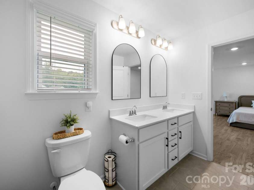 5256 Piedmont Run Road, Mount Holly, NC 28120.  MLS# CAR4410339, YatesRealty ID 42312. 