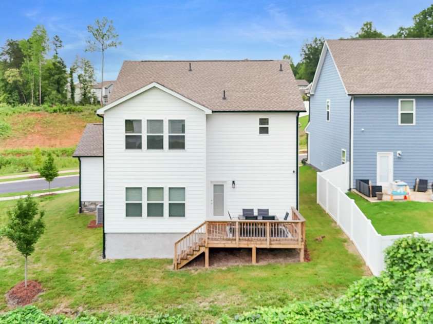 5256 Piedmont Run Road, Mount Holly, NC 28120.  MLS# CAR4410339, YatesRealty ID 42312. 