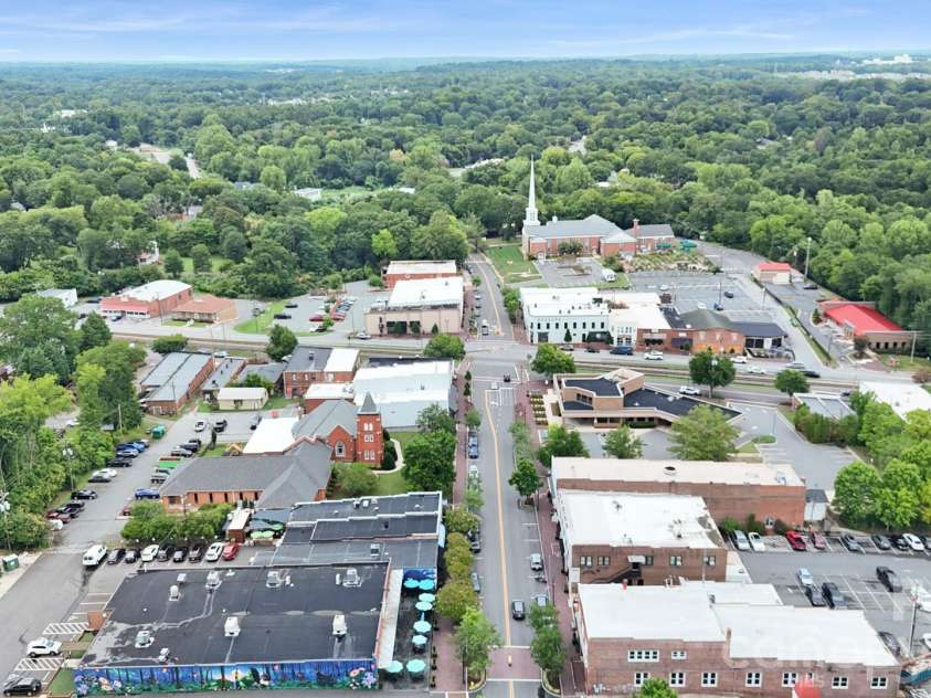 5256 Piedmont Run Road, Mount Holly, NC 28120.  MLS# CAR4410339, YatesRealty ID 42312. 
