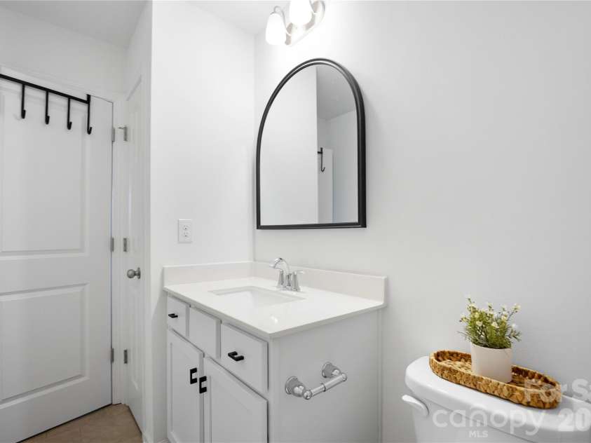 5256 Piedmont Run Road, Mount Holly, NC 28120.  MLS# CAR4410339, YatesRealty ID 42312. 