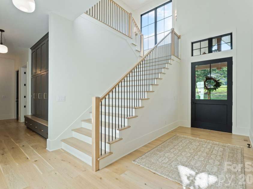 2905 McNeely Farms Drive, Waxhaw, NC 28173.  MLS# CAR4410554, YatesRealty ID 42313. 