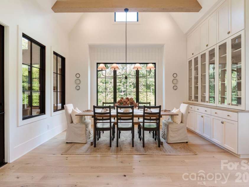 2905 McNeely Farms Drive, Waxhaw, NC 28173.  MLS# CAR4410554, YatesRealty ID 42313. 