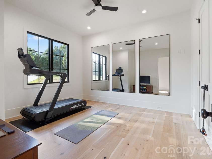 2905 McNeely Farms Drive, Waxhaw, NC 28173.  MLS# CAR4410554, YatesRealty ID 42313. 