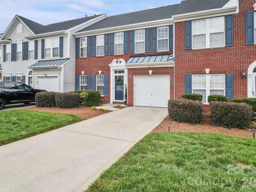 4032 Holly Villa Circle, Indian Trail, NC 28079.  MLS# CAR4412220, YatesRealty ID 42315. 