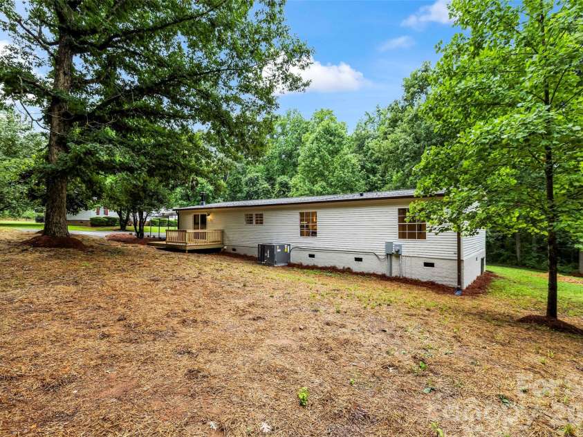 183 Jessica Lane, Forest City, NC 28043.  MLS# CAR4407449, YatesRealty ID 42316. 