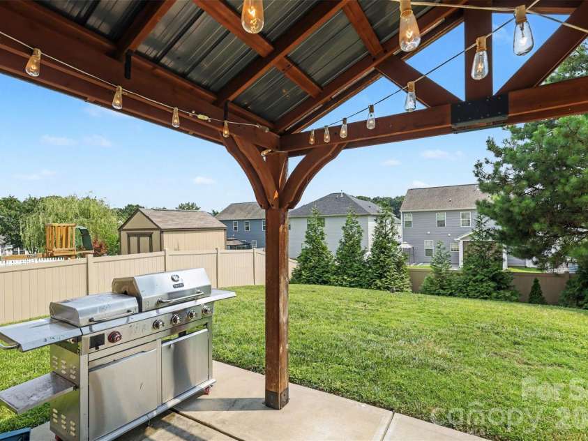 729 Centennial Street, Gastonia, NC 28056.  MLS# CAR4408790, YatesRealty ID 42317. 