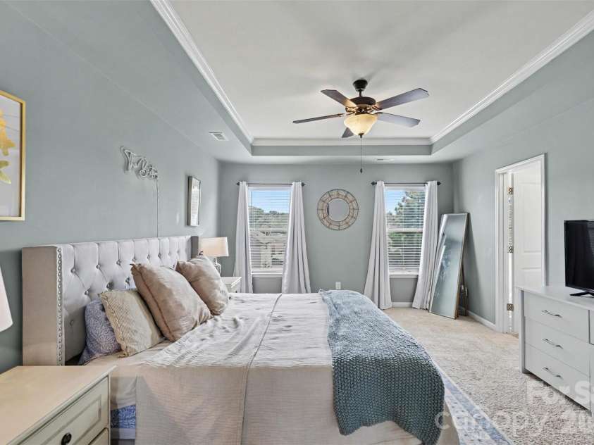 729 Centennial Street, Gastonia, NC 28056.  MLS# CAR4408790, YatesRealty ID 42317. 
