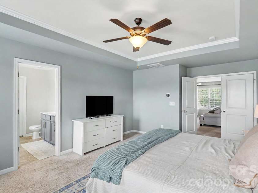 729 Centennial Street, Gastonia, NC 28056.  MLS# CAR4408790, YatesRealty ID 42317. 