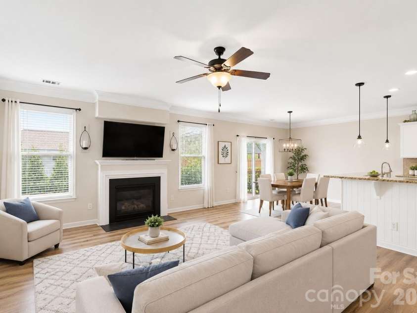 729 Centennial Street, Gastonia, NC 28056.  MLS# CAR4408790, YatesRealty ID 42317. 
