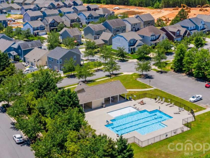 729 Centennial Street, Gastonia, NC 28056.  MLS# CAR4408790, YatesRealty ID 42317. 
