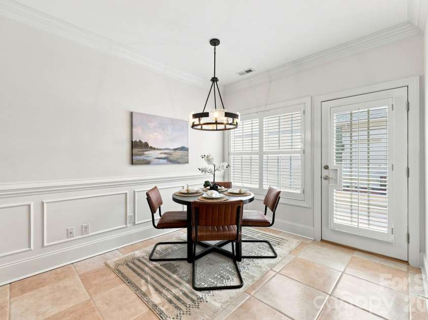 228 Faulkner Way, Davidson, NC 28036.  MLS# CAR4406617, YatesRealty ID 42318. 