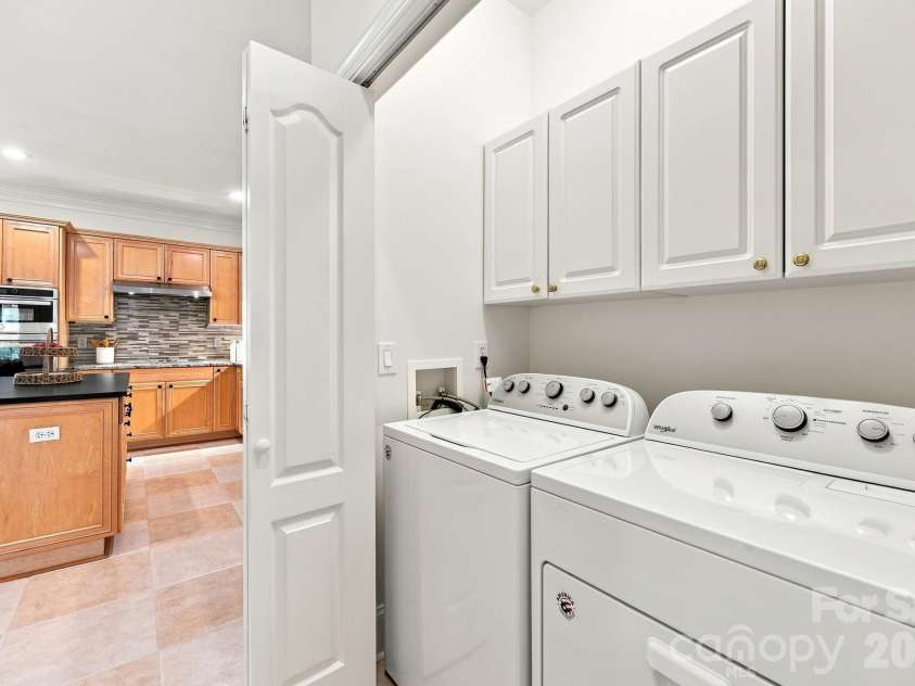 228 Faulkner Way, Davidson, NC 28036.  MLS# CAR4406617, YatesRealty ID 42318. 