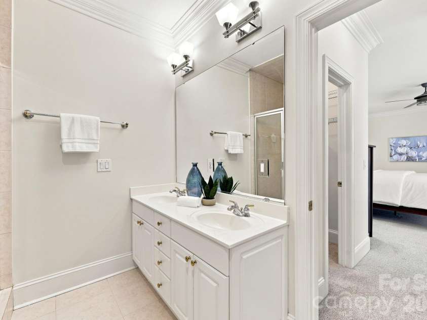 228 Faulkner Way, Davidson, NC 28036.  MLS# CAR4406617, YatesRealty ID 42318. 
