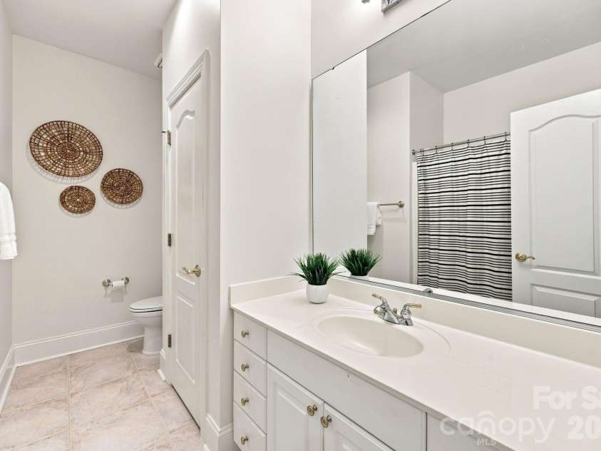 228 Faulkner Way, Davidson, NC 28036.  MLS# CAR4406617, YatesRealty ID 42318. 