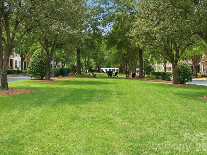 228 Faulkner Way, Davidson, NC 28036.  MLS# CAR4406617, YatesRealty ID 42318. 