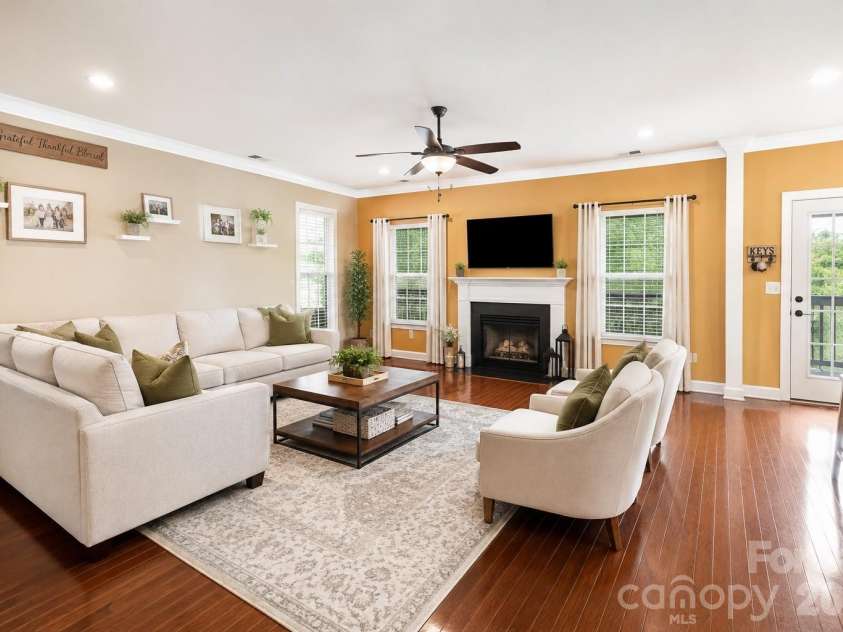 78130 Rillstone Drive, Lancaster, SC 29720.  MLS# CAR4408130, YatesRealty ID 42319. 