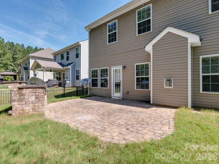 78130 Rillstone Drive, Lancaster, SC 29720.  MLS# CAR4421375, YatesRealty ID 42319. 