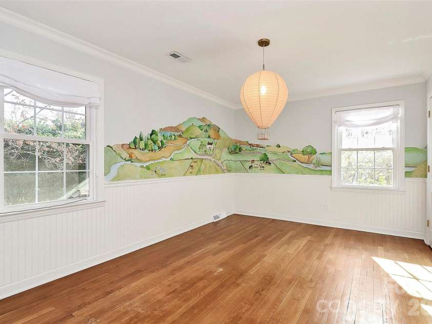 7501 Folger Drive, Charlotte, NC 28226.  MLS# CAR4325075, YatesRealty ID 4232. Bedroom4- with mural