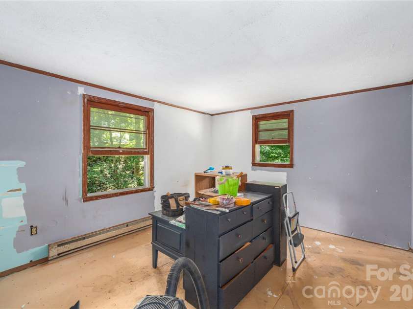 245 Bert Lane Road, Brevard, NC 28712.  MLS# CAR4407588, YatesRealty ID 42320. 