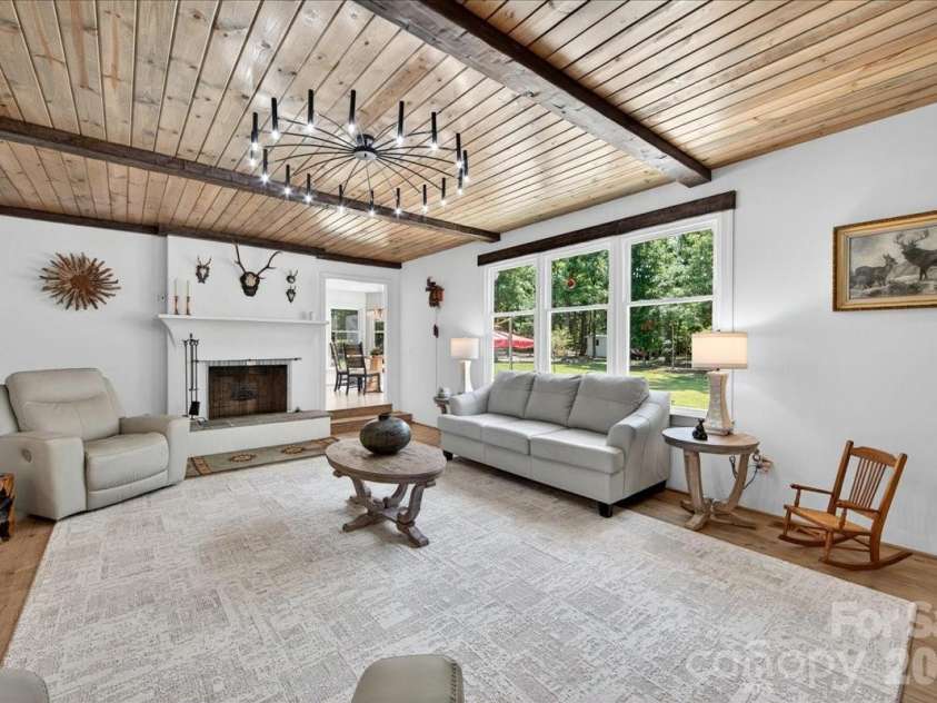 11100 Tara Oaks Drive, Mint Hill, NC 28227.  MLS# CAR4400778, YatesRealty ID 42321. 