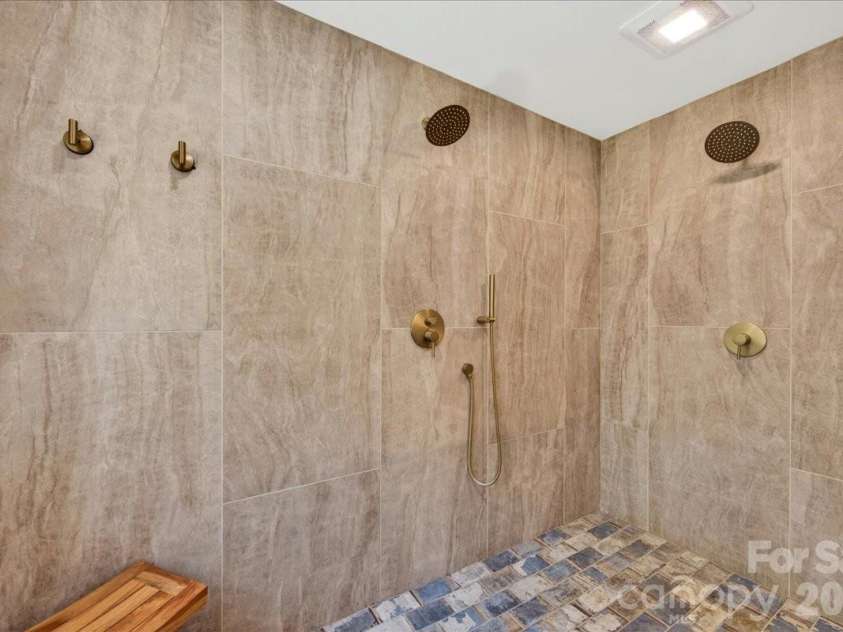 11100 Tara Oaks Drive, Mint Hill, NC 28227.  MLS# CAR4400778, YatesRealty ID 42321. 