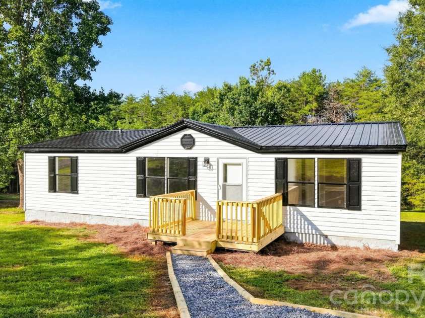 2596 1st Avenue, Catawba, NC 28609.  MLS# CAR4411268, YatesRealty ID 42323. 