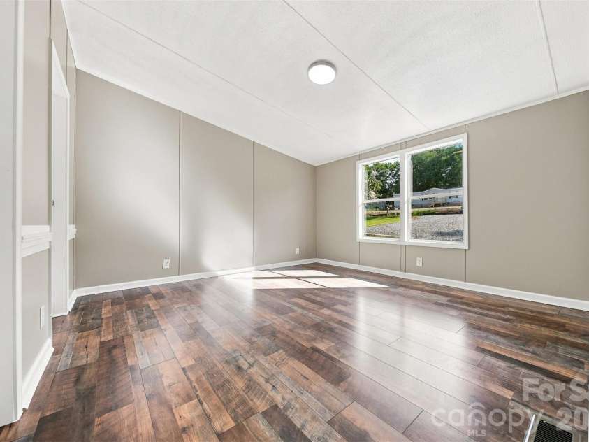 2596 1st Avenue, Catawba, NC 28609.  MLS# CAR4411268, YatesRealty ID 42323. Primary Suite