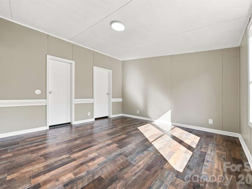 2596 1st Avenue, Catawba, NC 28609.  MLS# CAR4411268, YatesRealty ID 42323. Primary Suite