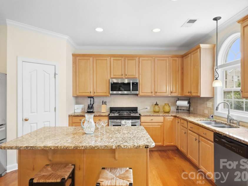 503 Geary Street, Concord, NC 28027.  MLS# CAR4426911, YatesRealty ID 42325. 