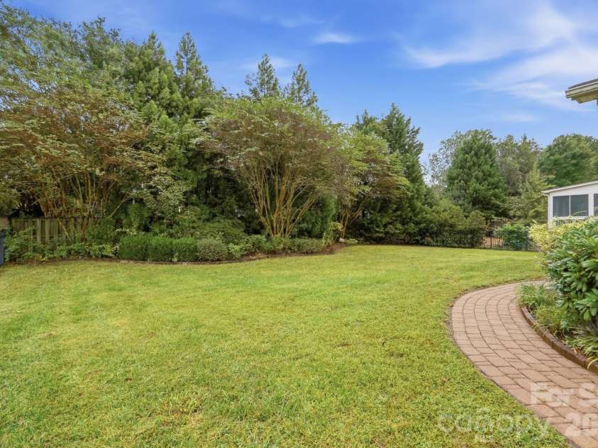 503 Geary Street, Concord, NC 28027.  MLS# CAR4426911, YatesRealty ID 42325. 
