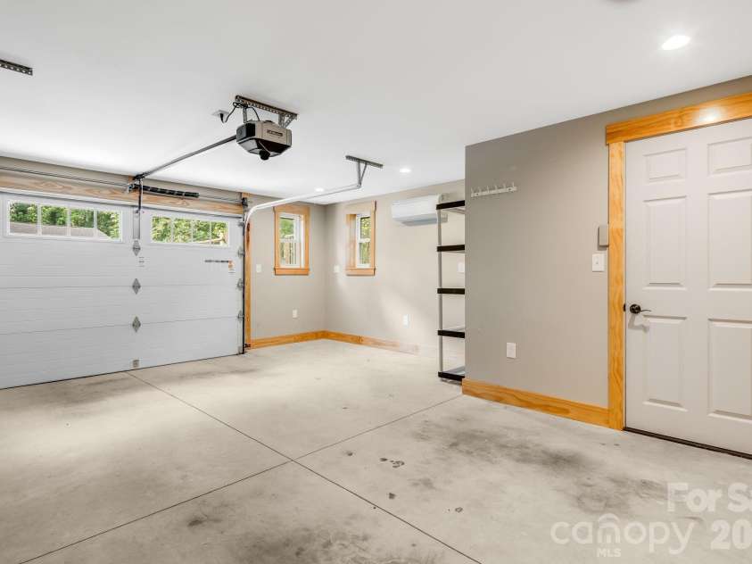 10 Davenport Place, Asheville, NC 28806.  MLS# CAR4383059, YatesRealty ID 42328. Garage and Additional Storage