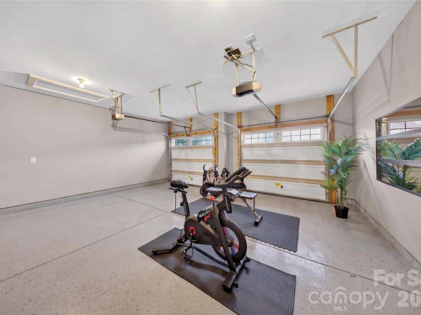 5137 Thomasville Drive, Belmont, NC 28012.  MLS# CAR4399379, YatesRealty ID 42329. 