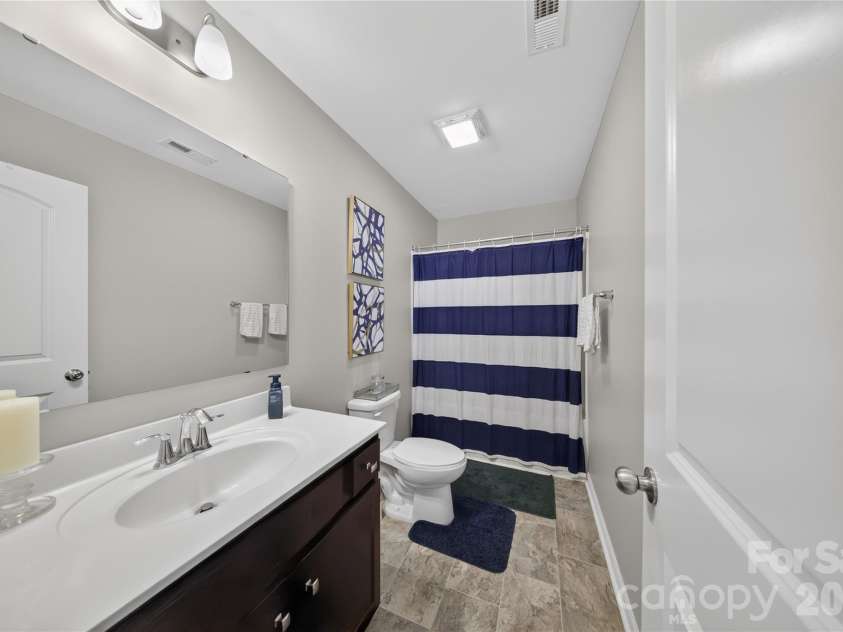 5137 Thomasville Drive, Belmont, NC 28012.  MLS# CAR4399379, YatesRealty ID 42329. 