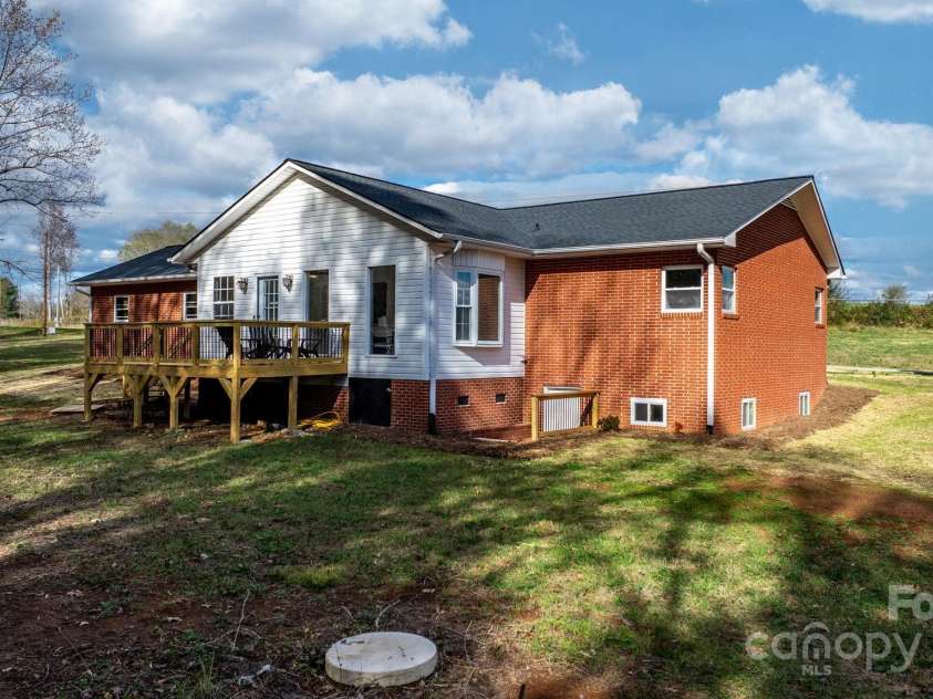 1485 NC Hwy 16 Highway, Taylorsville, NC 28681.  MLS# CAR4200635, YatesRealty ID 4233. 