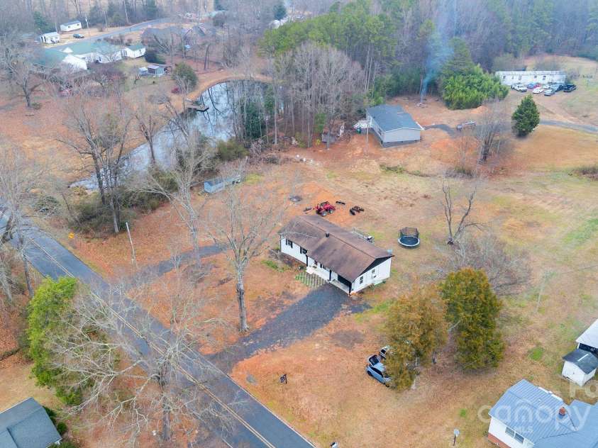 17154 Frog Pond Road, Oakboro, NC 28129.  MLS# CAR4328217, YatesRealty ID 4233. 