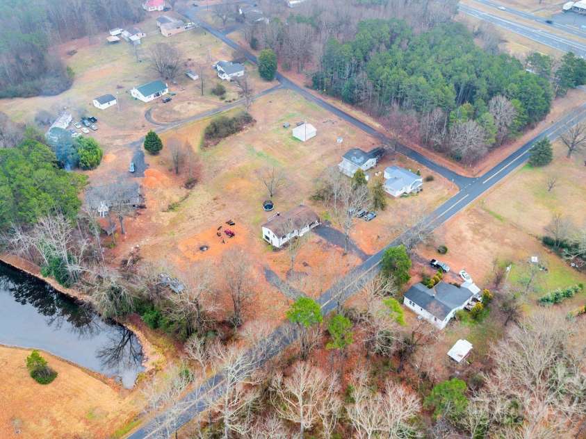 17154 Frog Pond Road, Oakboro, NC 28129.  MLS# CAR4328217, YatesRealty ID 4233. 