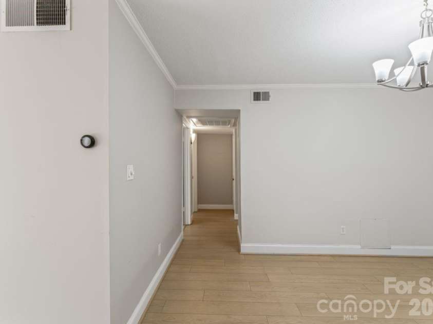 4747 Hedgemore Drive, Charlotte, NC 28209.  MLS# CAR4338250, YatesRealty ID 4233. 