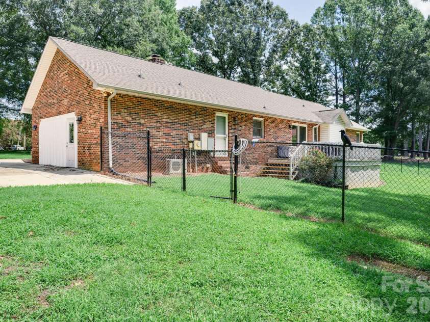 276 John Cline Road, Cherryville, NC 28021.  MLS# CAR4412215, YatesRealty ID 42330. 