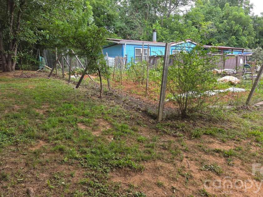 2283 Harbinson Lane, Morganton, NC 28655.  MLS# CAR4402037, YatesRealty ID 42331. 