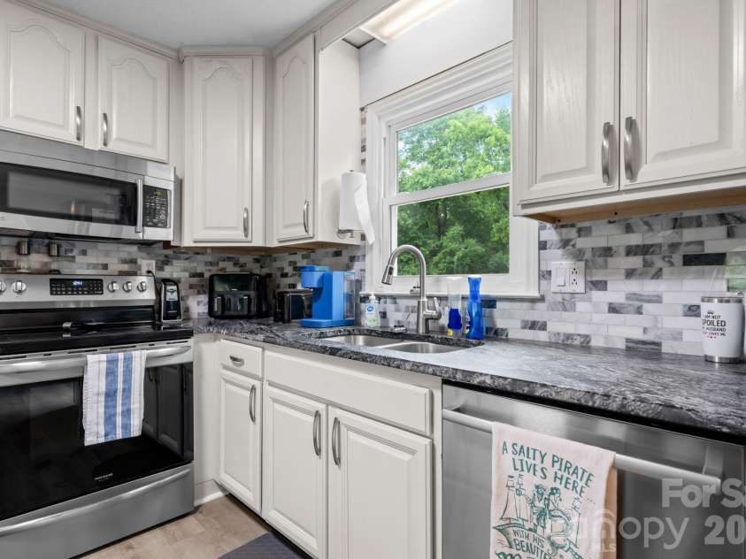 4690 Worth Place, Granite Falls, NC 28630.  MLS# CAR4408249, YatesRealty ID 42333. 