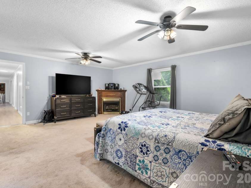 4690 Worth Place, Granite Falls, NC 28630.  MLS# CAR4408249, YatesRealty ID 42333. 