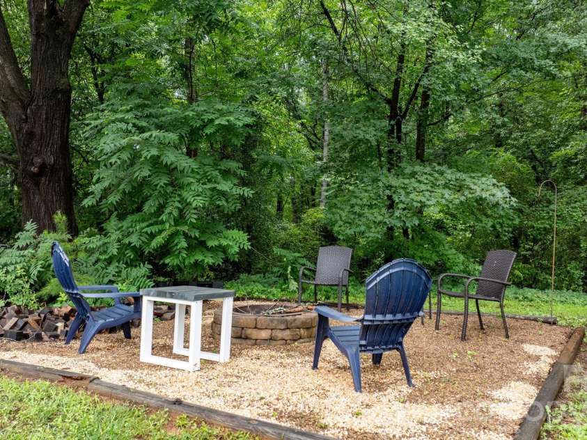 4690 Worth Place, Granite Falls, NC 28630.  MLS# CAR4408249, YatesRealty ID 42333. 