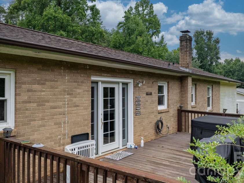 4690 Worth Place, Granite Falls, NC 28630.  MLS# CAR4408249, YatesRealty ID 42333. 